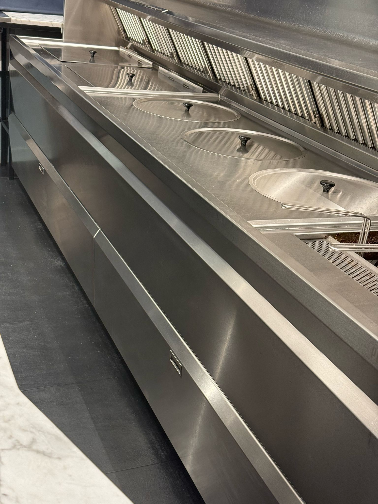 restaurant cleaning